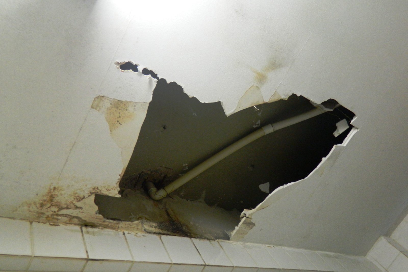 Corpo de Bombeiros aponta situação de risco nas instalações da Tv Educativa