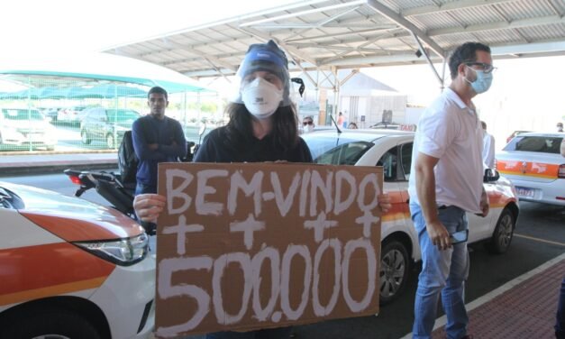 Uma mulher por quase 500 mil mortos pela Covid-19 no Brasil