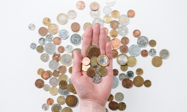 Perda salarial dos jornalistas até 2023 pode ser de mais 14,08%