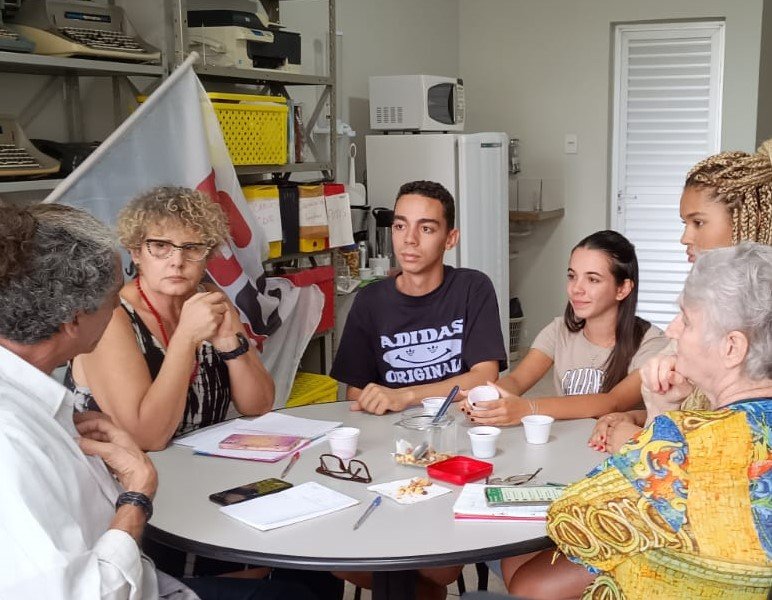 Pautas comuns ao jornalismo são destaques em reunião entre SINDIJORNALISTAS/ES e CA de Comunicação da UFES
