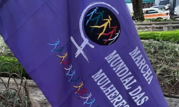 Movimentos de mulheres contra  PL  que criminaliza o aborto